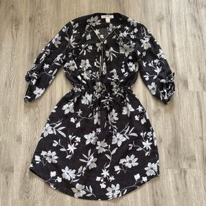 Streetwear Society Black and White Floral Long Sleeve Dress